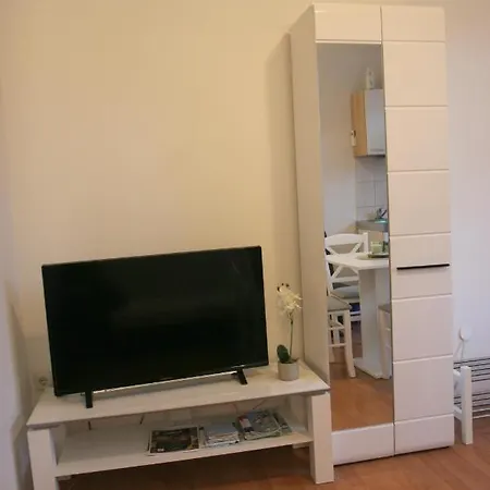 Guest house Maria Cavle